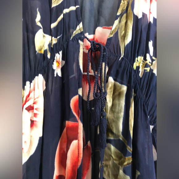 Agua bendita cover up tunic OS - Picture 5 of 13